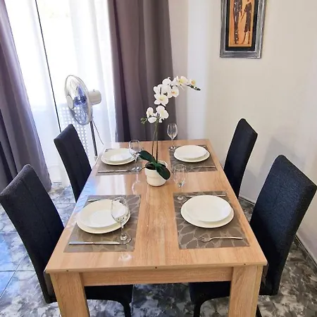 Blue House Holiday home *